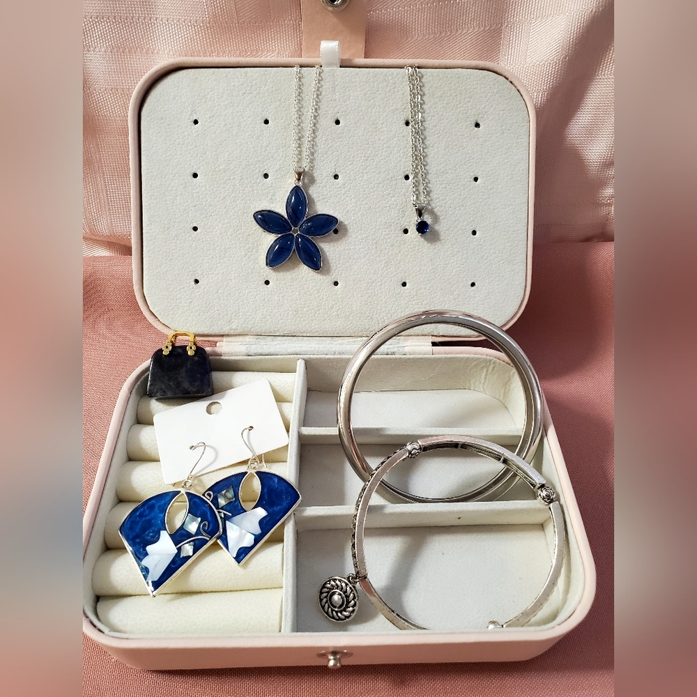 Blue and Silver Jewelry Set With Free Jewelry Box